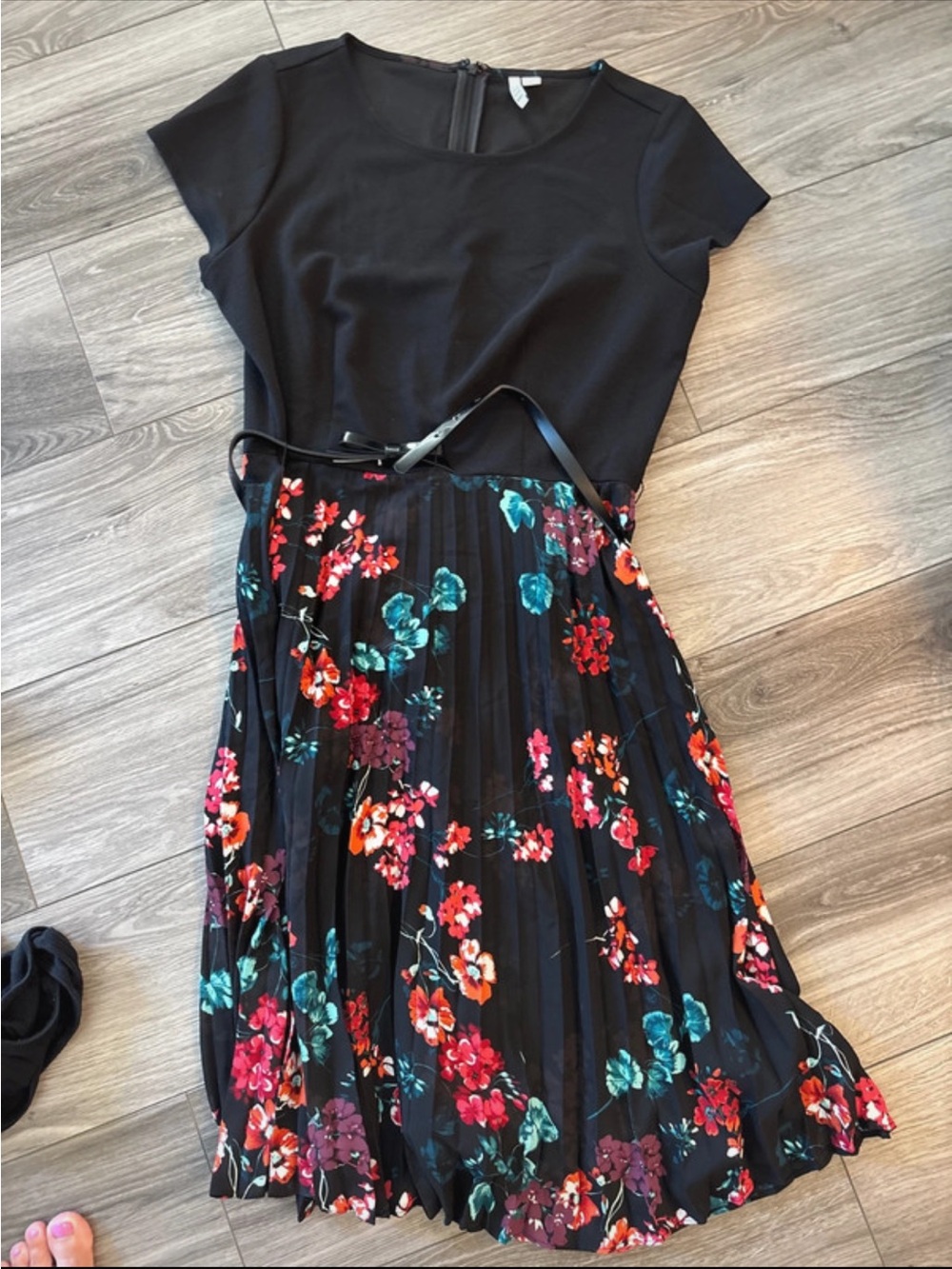 Elle Black Floral Pleated Midi Dress with Teal & Red Accents